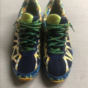 Men’s ASICS Gel-Noosa Tri 9
Size 11.5
Gently used